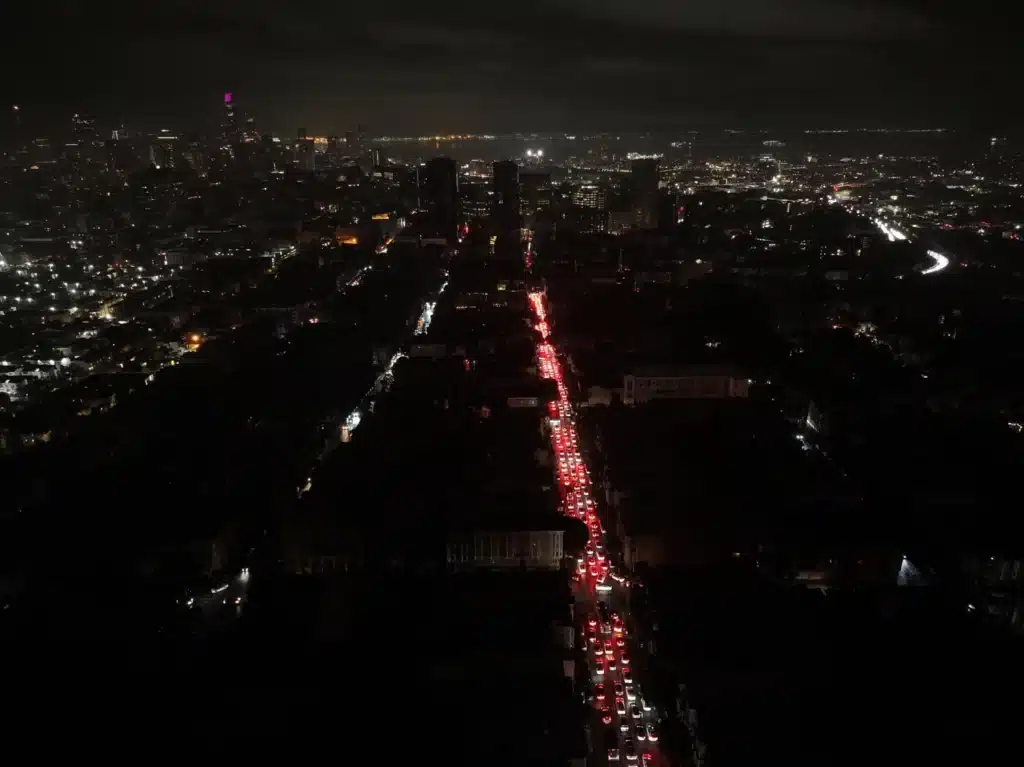 San Francisco Plunged Into Darkness: Self-Driving Cars Stall, Spark Traffic Nightmare