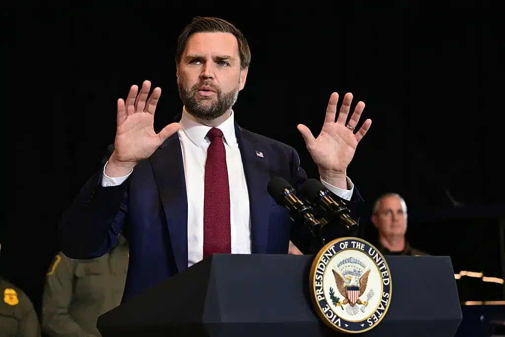 Jd Vance Rips Ny Dem For Openly Calling To Shoot Ice Agents