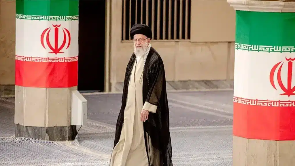Disgraceful Nyt Wapo Mourn Ayatollah As Poetry Loving Cleric