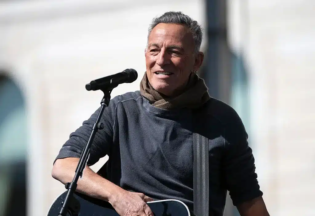 Billionaire Bruce Springsteen Faces Backlash For Turning Dollar800 Ticket Priced Concert Into Anti American Rant