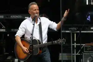 Bruce Springsteen Defines Love of Country as Standing up to Trump and ‘Critical Patriotism’
